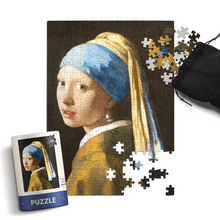 Girl with a Pearl Earring - 300 Piece Puzzle