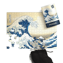 Great Wave off Kanagawa - 300 Piece Puzzle